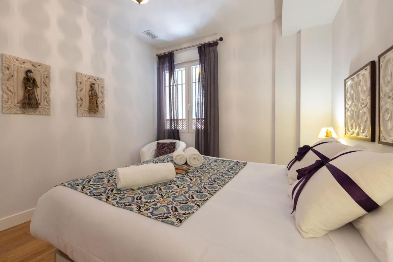 Appartamento Descalzos Center By Valcambre