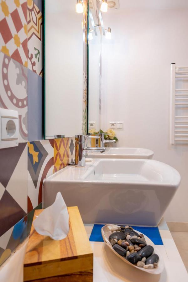 Descalzos Center By Valcambre Apartament Sewilla